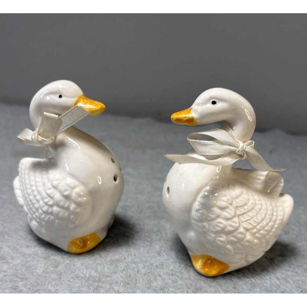 Vintage Ceramic Duck Salt & Pepper Shakers with Ribbon Bows - White & Yellow - A